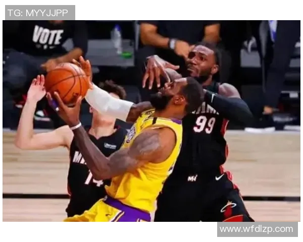 2020年10月10日湖人对阵热火的精彩对决回顾与赛后分析